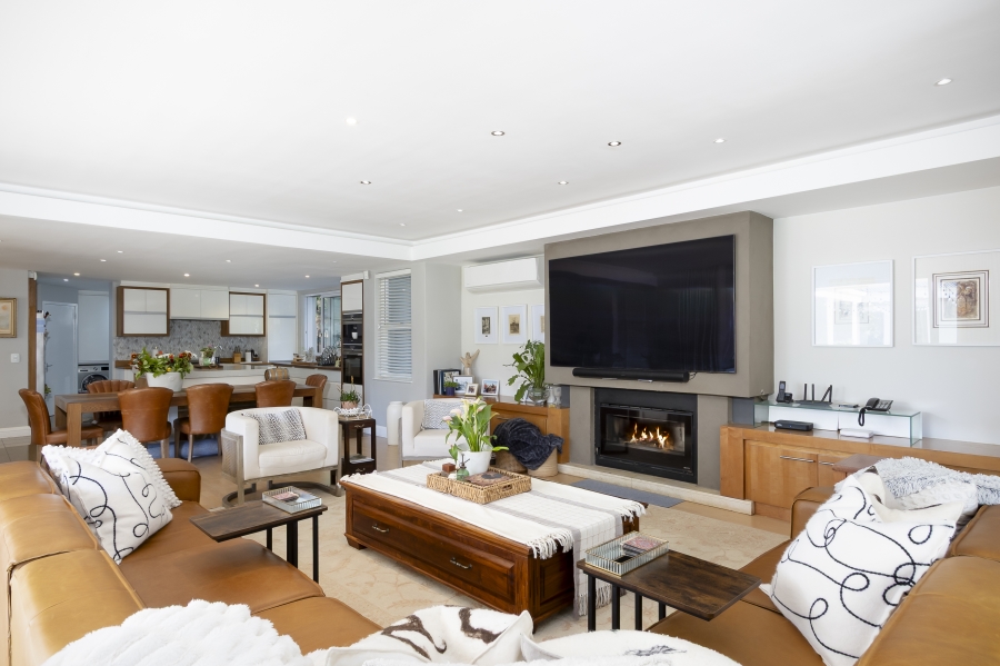 4 Bedroom Property for Sale in Erinvale Golf Estate Western Cape